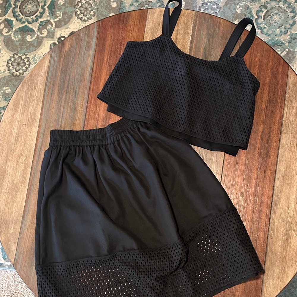 Vero Moda Black Two-Piece Set – Crop Top (S) & Skirt (XS)